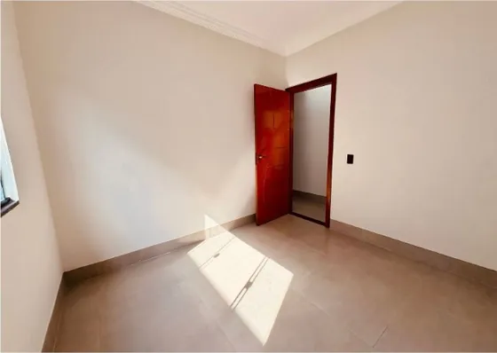 Quarto com porta